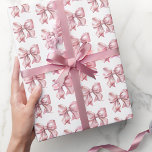 Schattigee Coquette Blush Roze Bow Pattern Cadeaupapier<br><div class="desc">Waterverf Blush Pink Bow Wrapping Paper. Voeg een vleugje charme toe aan uw geschenken met dit leuke en eenvoudige inpakpapier met een blush roze waterverf strikpatroon. Het preppy en ontwerp is ideaal voor baby showers, vrijgezellenfeesten of verjaardagen - of het nu gaat om een klein meisje, een volwassen vrouw of...</div>