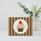 Schattigee Cupcakes Bruine Strepen Design Briefkaart (Staand voorkant)