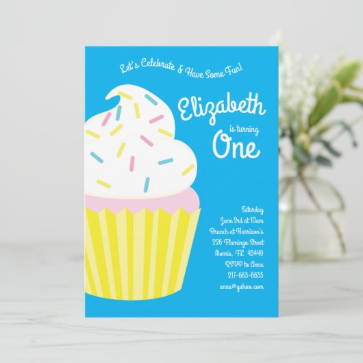 Schattigee Cupcakes Kinder 1e Verjaardagsfeestje Kaart (Staand voorkant)