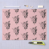 Schattigee Cupid Angel op Roze Tissuepapier (Craft)