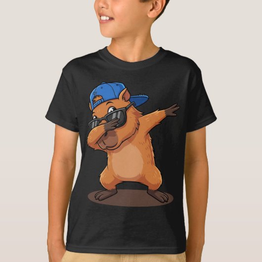 Schattigee dabbing capybara-Dierenvriend T-shirt (Voorkant)