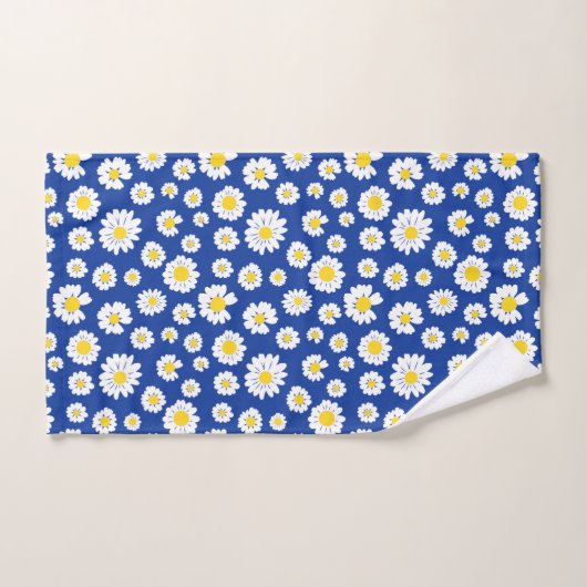 Schattigee Daisy Flowers op blauwe achtergrond Bad Handdoek (Handdoek)