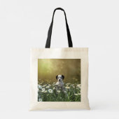 Schattigee Dalmatische puppy in madeliefjes Tote Bag (Achterkant)