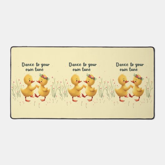 Schattigee dansende eendjes met bloemenlente vibes bureaumat (Voorkant)