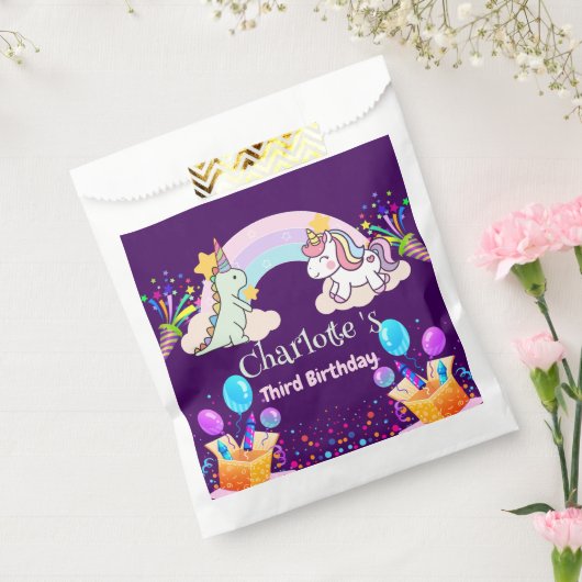 Schattigee dinosaurus eenhoorn regenboog ballon ve bedankzakje (Gezegeld)