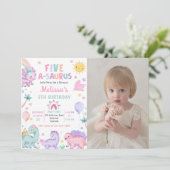 Schattigee Dinosaurus Vijf-een-Saurus 5e Verjaarda Kaart (Staand voorkant)