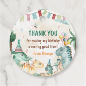 Schattigee dinosaurussen eerste verjaardagsfeest bedankjes labels (Achterkant)