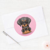 Schattigee Doberman Pinscher Puppy Dog op Roze Ronde Sticker (Envelop)