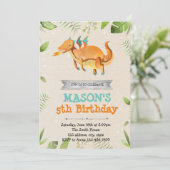 Schattigee Dragon verjaardagsfeestje uitnodiging (Staand voorkant)