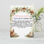 Schattigee eekhoorn en konijn eerste verjaardagsfe kaart (Staand voorkant)