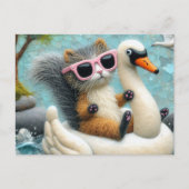 Schattigee Eekhoorn Kat Hybride op een Zwaan Float Briefkaart (Voorkant)