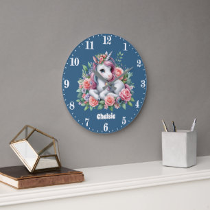 Schattigee eenhoorn meisjes naam toevoegen grote klok