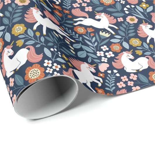Schattigee Eenhoorns Bloemen  Patroon Cadeaupapier (Rol Hoek)