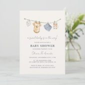 Schattigee eenvoudige Boho waslijn Baby shower Kaart (Staand voorkant)