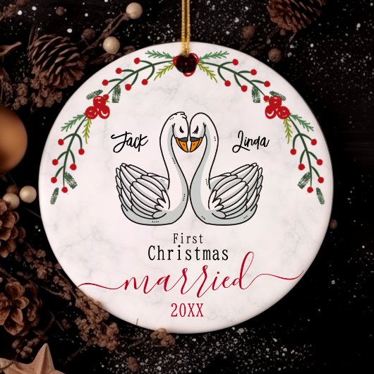 Schattigee eerste kerst getrouwd met witte vogels keramisch ornament