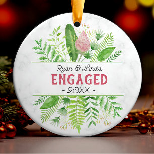 Schattigee eerste Kerst verloving bloemengroen Keramisch Ornament