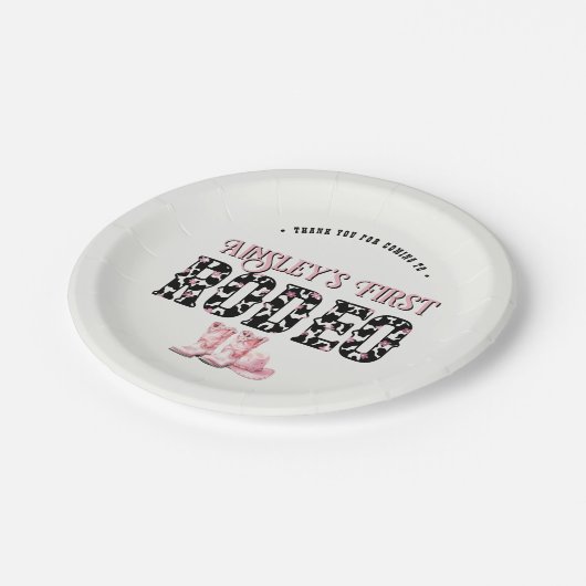 Schattigee eerste Rodeo Roze gepersonaliseerde 1e  Papieren Bordje (Gekanteld)