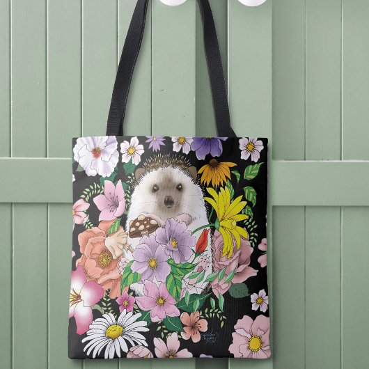Schattigee egel bloemen tote bag