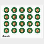 Schattigee egel in herfstbladeren ronde sticker (Vel)