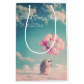 Schattigee egel met verjaardagsballonnen, aanpasba medium cadeauzakje (Voorkant)