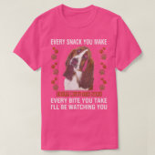Schattigee en gekrulde basset zal je T-shirt volge (Design voorkant)