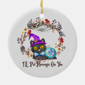 Schattigee en Punny Witch Cat Keramisch Ornament (Achterkant)
