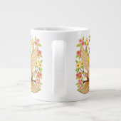 Schattigee en vrolijke vogels tussen de voorjaarsb grote koffiekop (Achterkant)