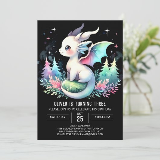 Schattigee Fantasy Dragon Verjaardag Kaart (Staand voorkant)