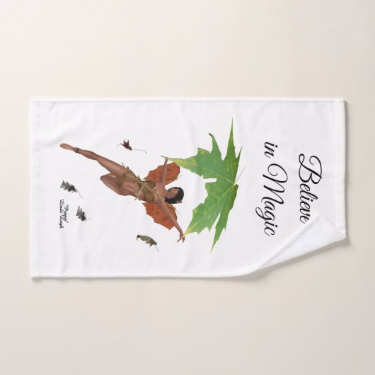 Schattigee fee met bruine vleugels handdoek (Handdoek)