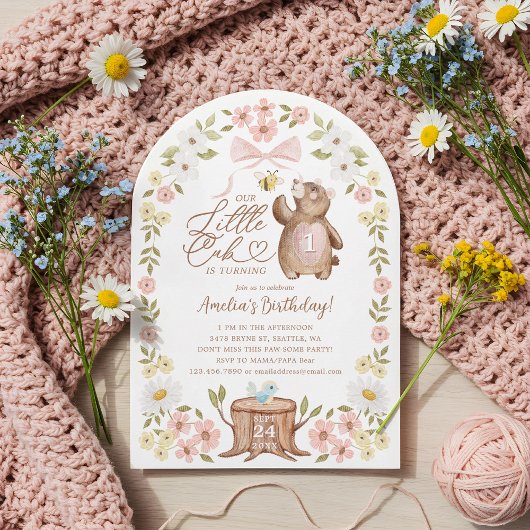Schattigee Floral Woodland Beer Little Cub 1st Bir Kaart