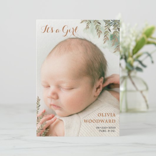 Schattigee foto Sage Cocoa Girl Geboorteaankondigi (Staand voorkant)