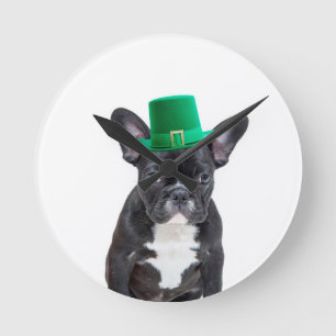 Schattigee Franse Bulldog met Pet St. Patrick's Da Ronde Klok