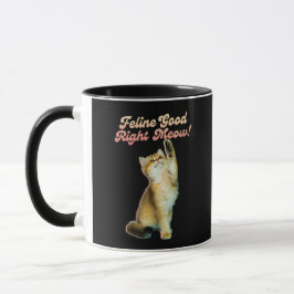 Schattigee Funny Cat Typografie met Speelse Kitten Mok