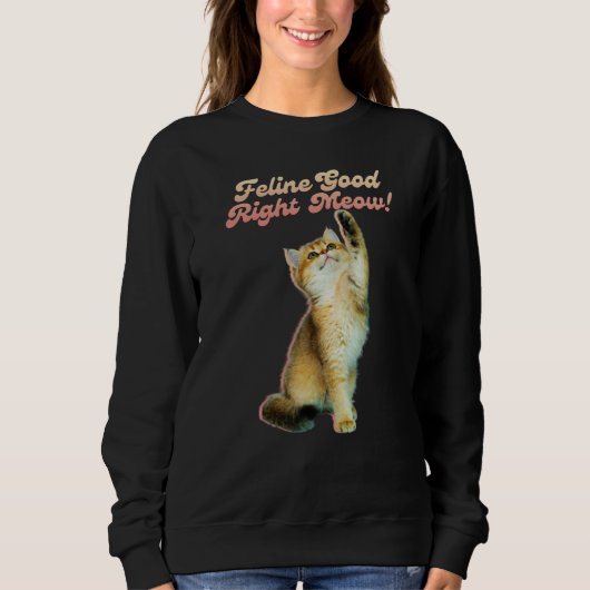 Schattigee Funny Cat Typografie met Speelse Kitten Trui (Voorkant)
