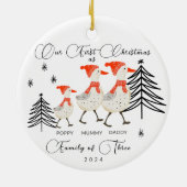 Schattigee ganzenfamilie van drie eerste kerstdage keramisch ornament (Achterkant)
