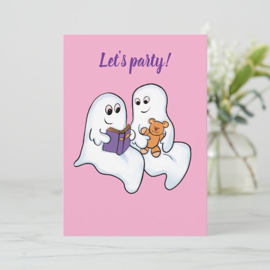 Schattigee geesten die samen lezen tijdens Hallowe Kaart (Staand voorkant)
