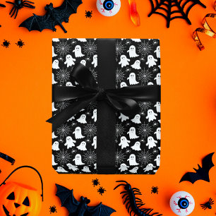 Schattigee geesten   Spinnen   Spider Webs Hallowe Cadeaupapier