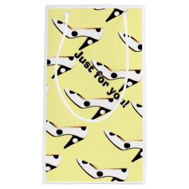 Schattigee gele hoge hak schoen klein cadeauzakje