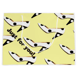 Schattigee gele hoge hak schoen large cadeautasje