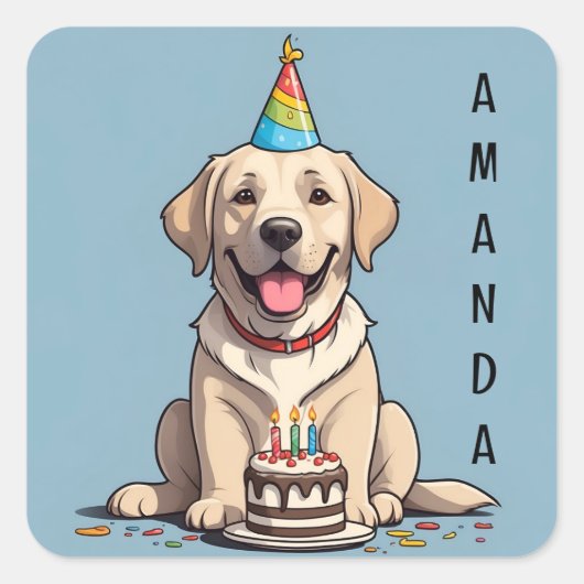 Schattigee gele labrador met verjaardagstaart vierkante sticker (Voorkant)