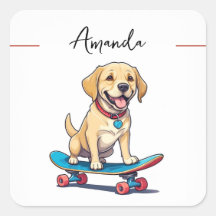 Schattigee gele puppy op skateboard Labrador