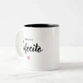 Schattigee gepersonaliseerde Cafecito Script-Mok Tweekleurige Koffiemok (Voorkant links)