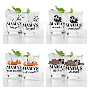 Schattigee gepersonaliseerde luiaard vossen bij en whisky glas