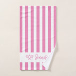 Schattigee gepersonaliseerde naam tennis roze stre handdoek<br><div class="desc">Hier bij AdeliaGifts houden we van deze Schattigee gepersonaliseerde naam Tennis Pink Striped Handdoek en we denken dat je het ook leuk zult vinden. Het perfecte cadeau of gewoon jezelf trakteren! We hebben een ENORME selectie van producten met de meeste design beschikbaar voor mannen,  vrouwen en Kinder. Bekijk ze!</div>