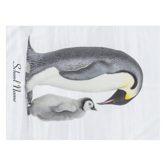 Schattigee Gepersonaliseerde Petting Penguin en Ch Tafelkleed (Voorkant (Horizontaal))