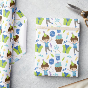 Schattigee gepersonaliseerde verjaardagsjongen cadeaupapier