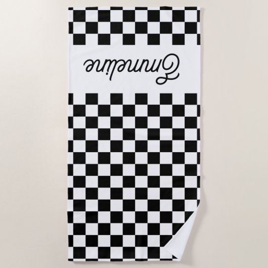 Schattigee Geruit Zwart en Wit Aangepaste Naam Strandlaken (Voorkant)