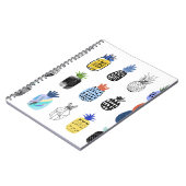 Schattigee getextureerde ananas, collectie. notitieboek (Linkerzijde)