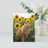 Schattigee Ginger Cat in Zonnebloemen Briefkaart (Staand voorkant)