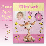 Schattigee giraffe fotonaam roze geel kinder legpuzzel<br><div class="desc">30 stuk puzzel voor kinderen. Met een schattige giraffe,  met sterren en liefdesharten. Voeg een naam,  initiaal en een foto toe. Kleurenschema: roze en geel cadeau-idee voor kinderen.</div>